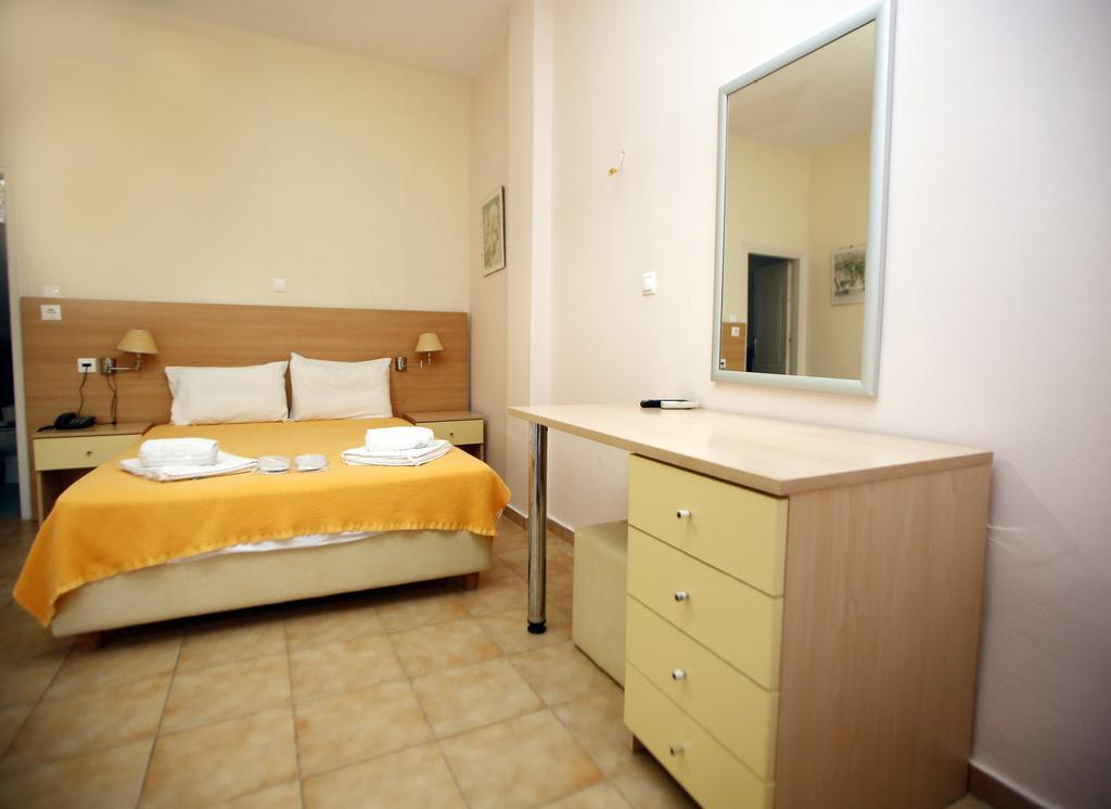 Aggelos Hotel Agios Andreas  Екстериор снимка